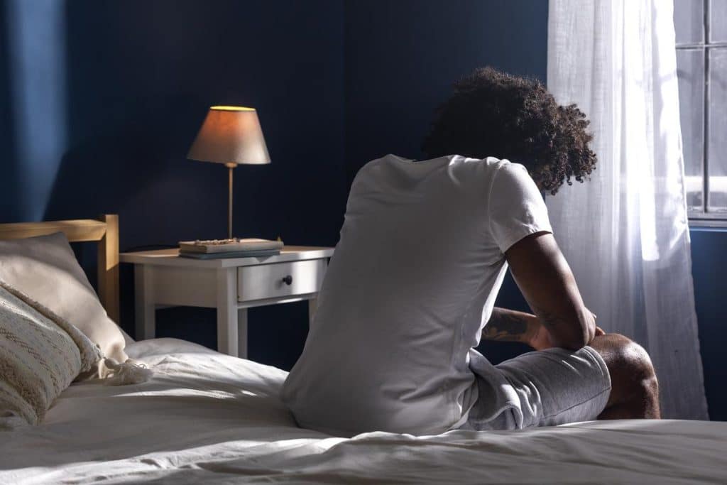 pourquoi la sciatique fait plus mal la nuit